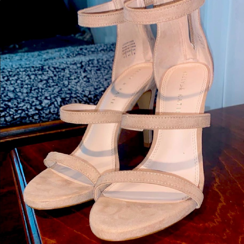 Nude heels